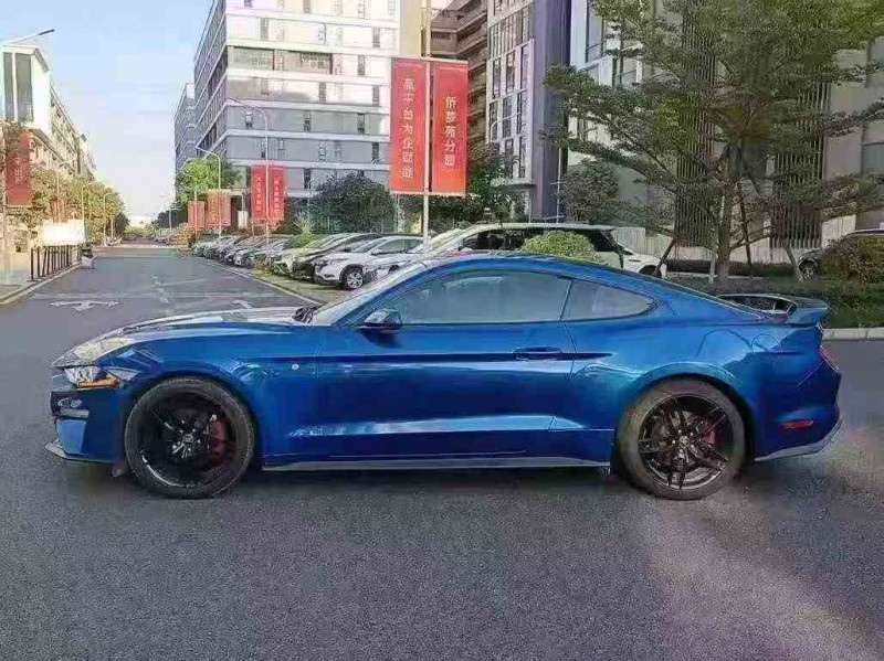 广州20年福特野马7