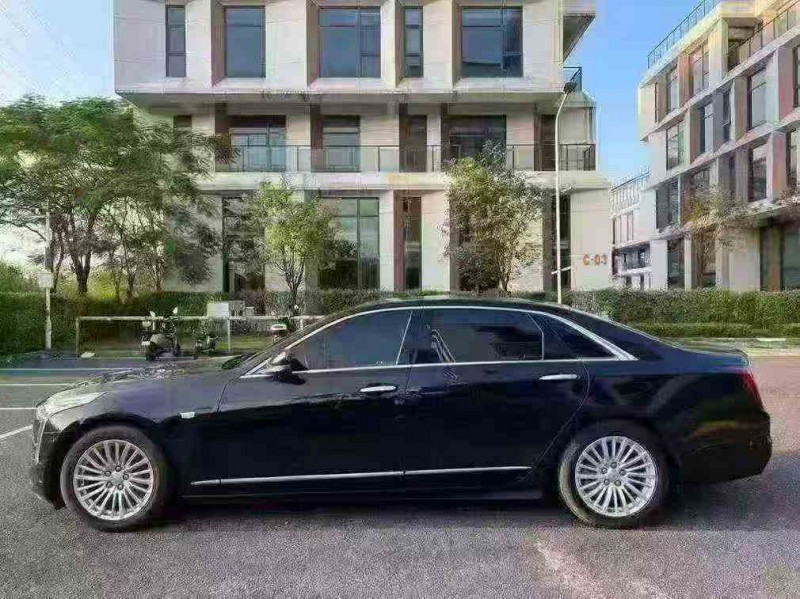 江门21年凯迪拉克CT63