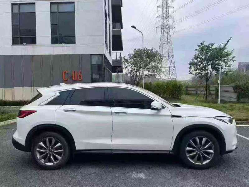 湛江21年英菲尼迪QX508