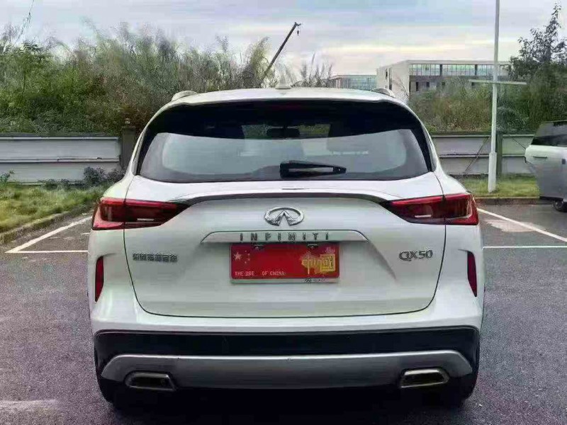 湛江21年英菲尼迪QX509