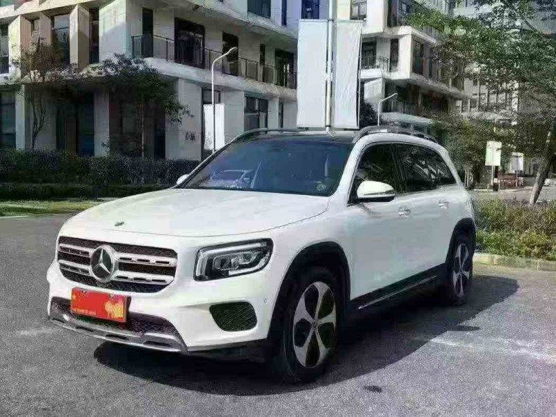 湛江22年奔驰GLB3