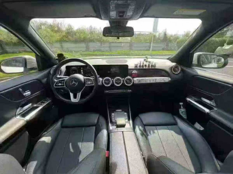 湛江22年奔驰GLB6