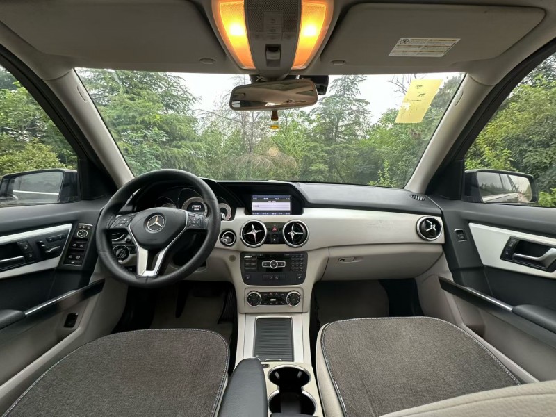 青岛13年奔驰GLK3