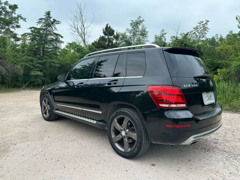 青岛13年奔驰GLK9