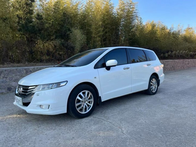 青岛13年本田奥德赛2