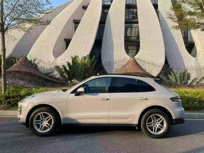 深圳21年保时捷Macan8