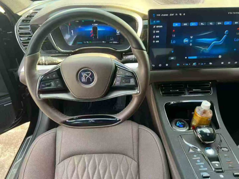 广州24年比亚迪汉9