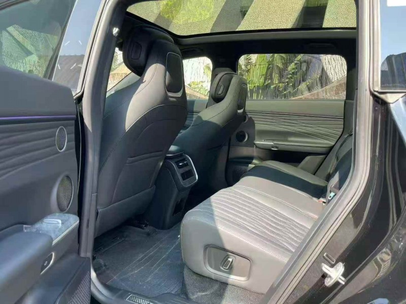 深圳25年奇瑞星途4