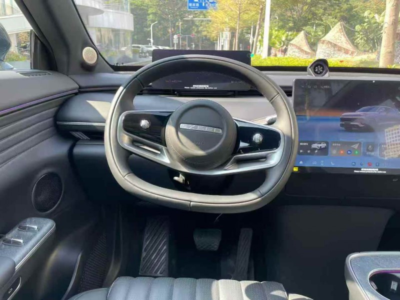 深圳25年奇瑞星途8