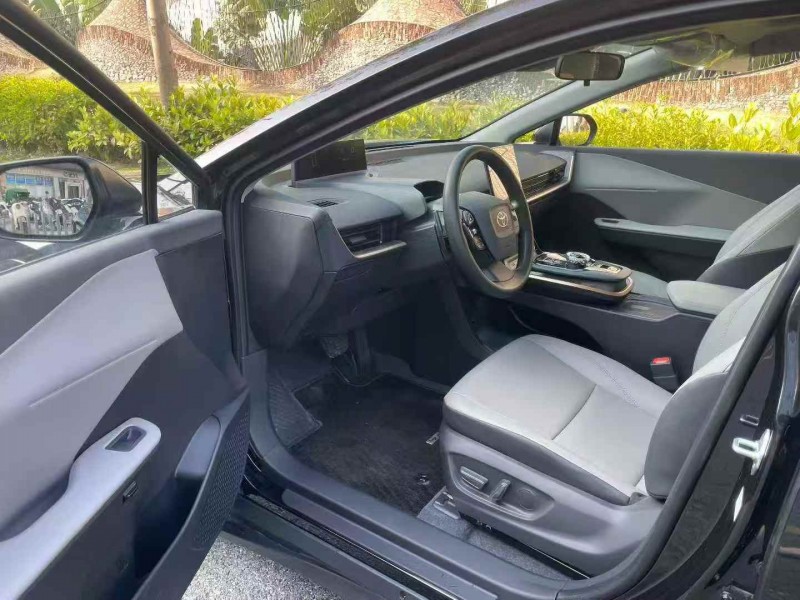 深圳25年丰田BZ3Pro4