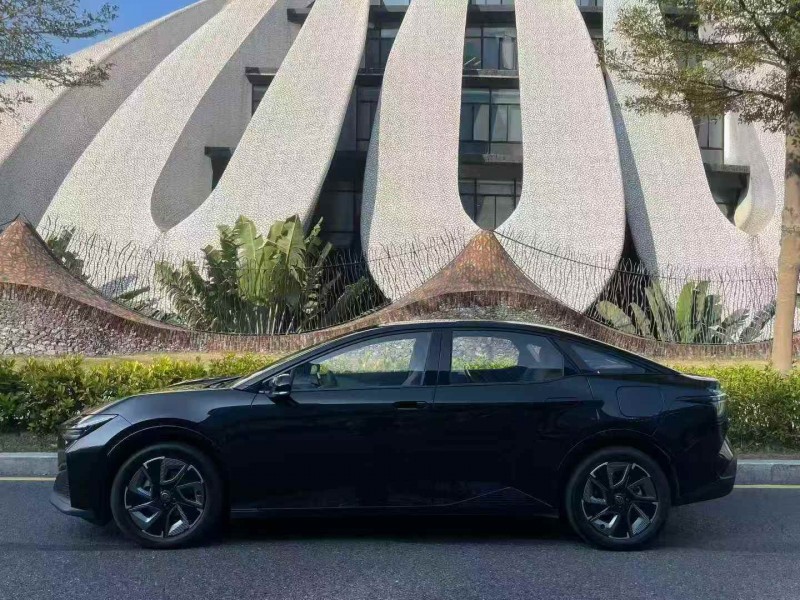 深圳25年丰田BZ3Pro7