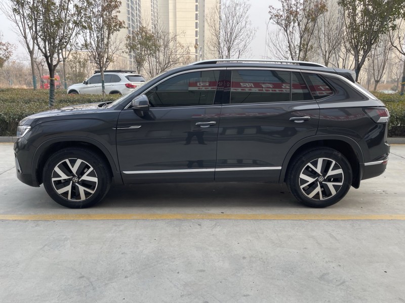 济宁24年大众探岳8