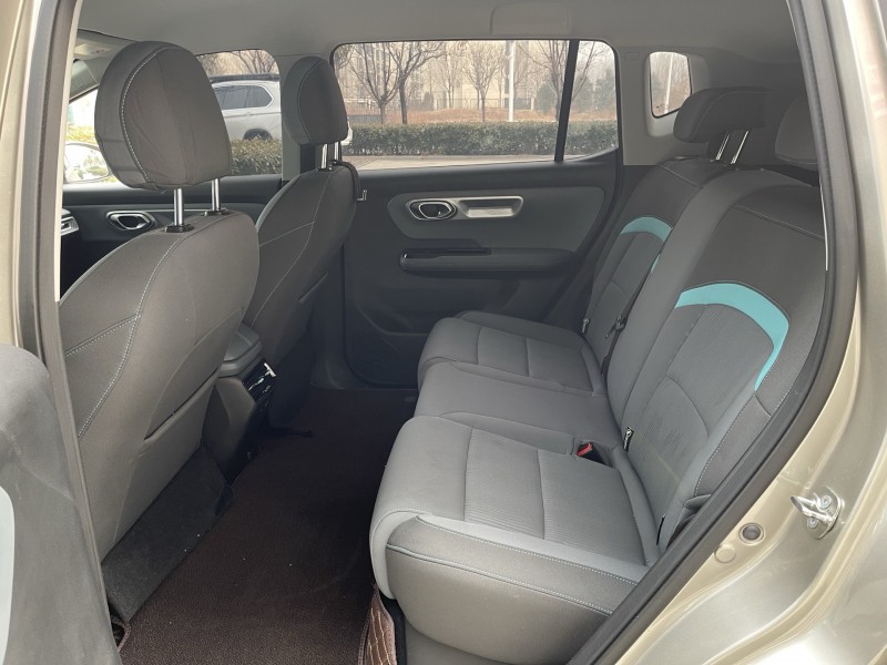 济宁25年传祺埃安Y4