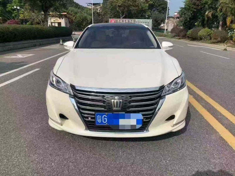 佛山20年丰田皇冠1