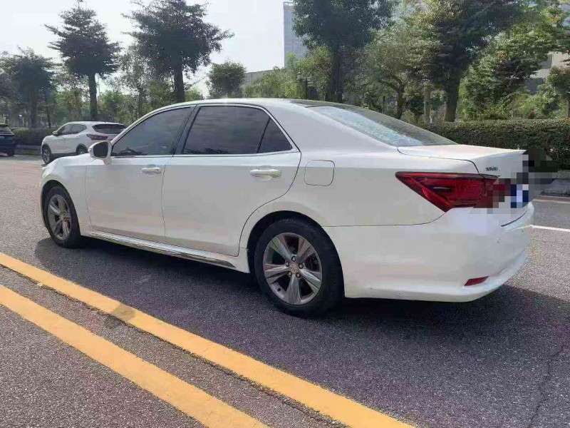 佛山20年丰田皇冠8