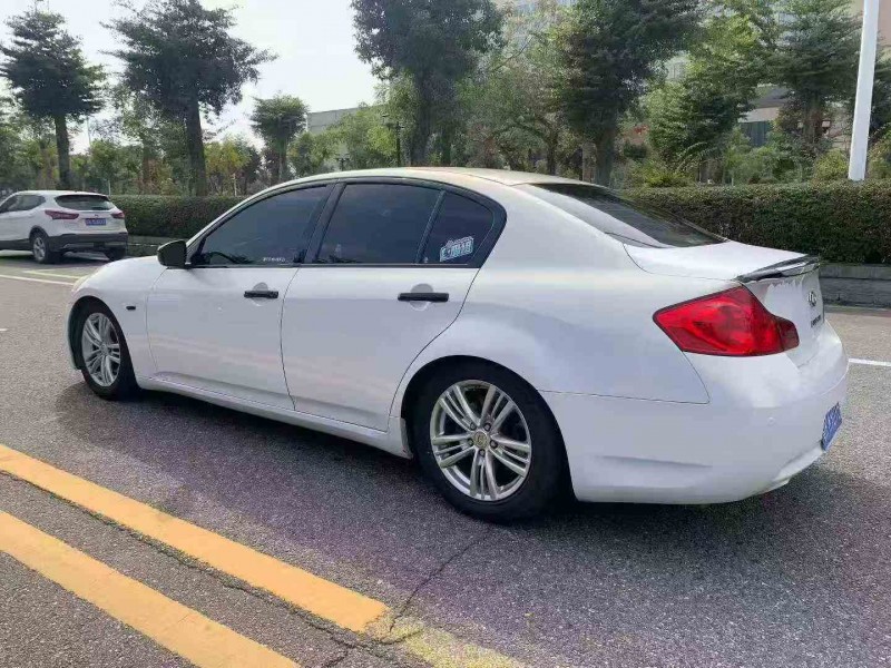 江门10年英菲尼迪G258