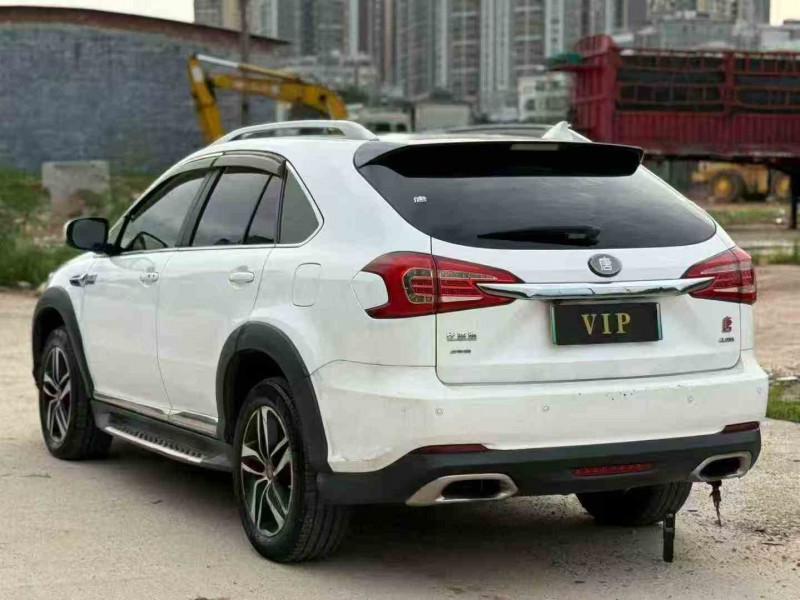 深圳16年比亚迪唐7