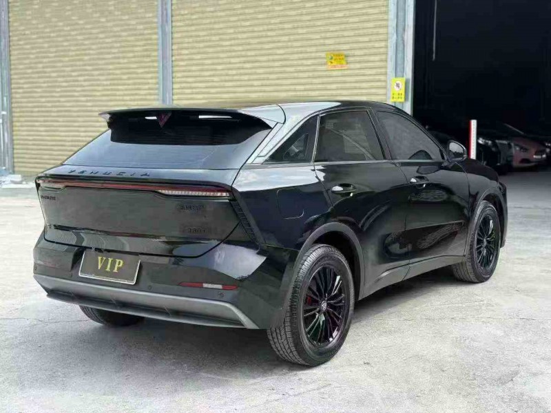 江门23年启辰大V8