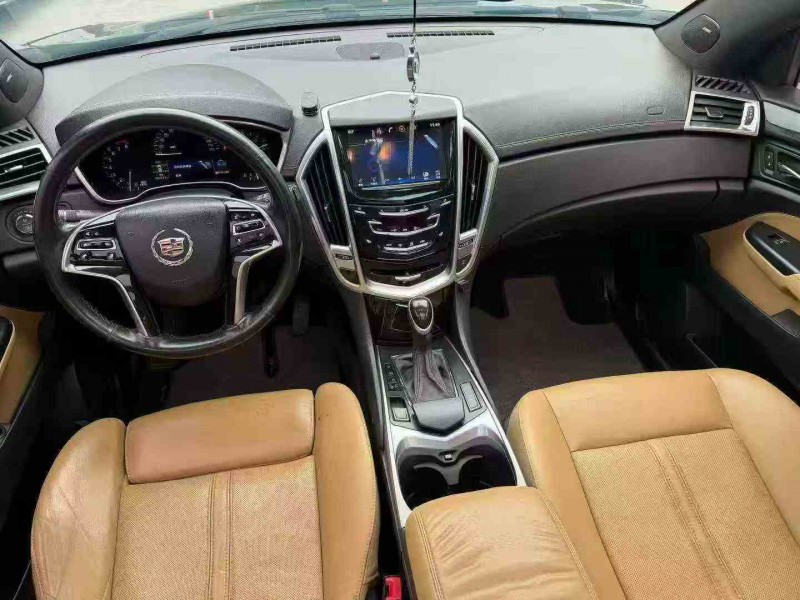 珠海13年凯迪拉克SRX4