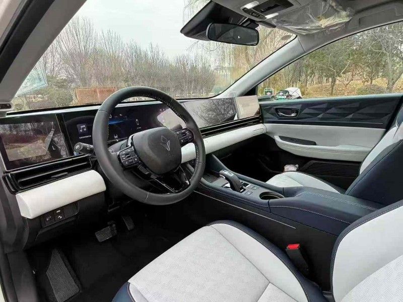 菏泽25年本田灵悉4