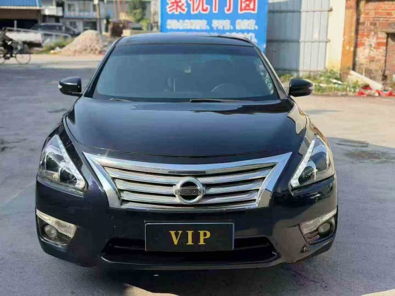 广州14年日产天籁1