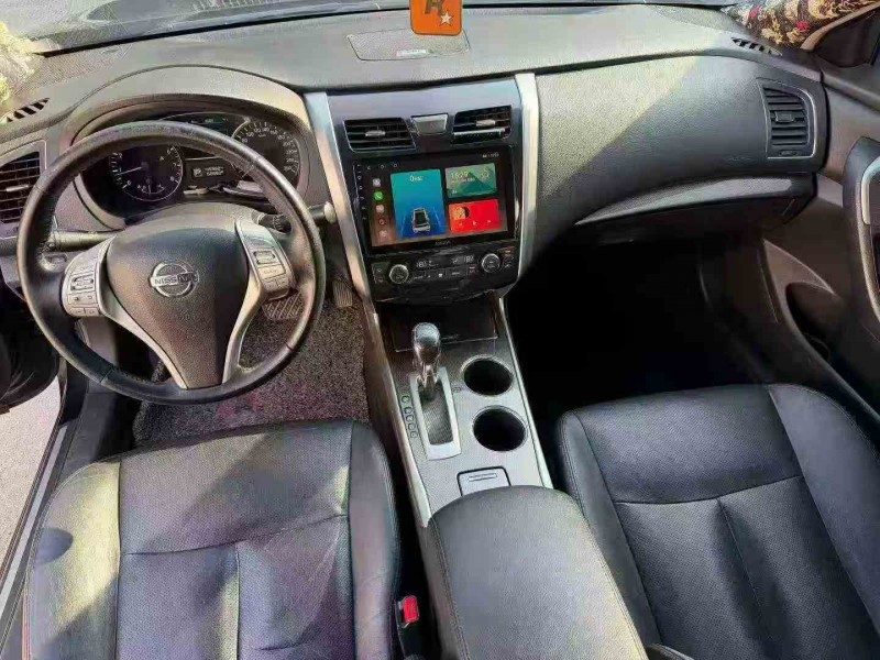 广州14年日产天籁4