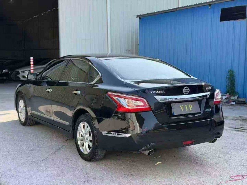 广州14年日产天籁7