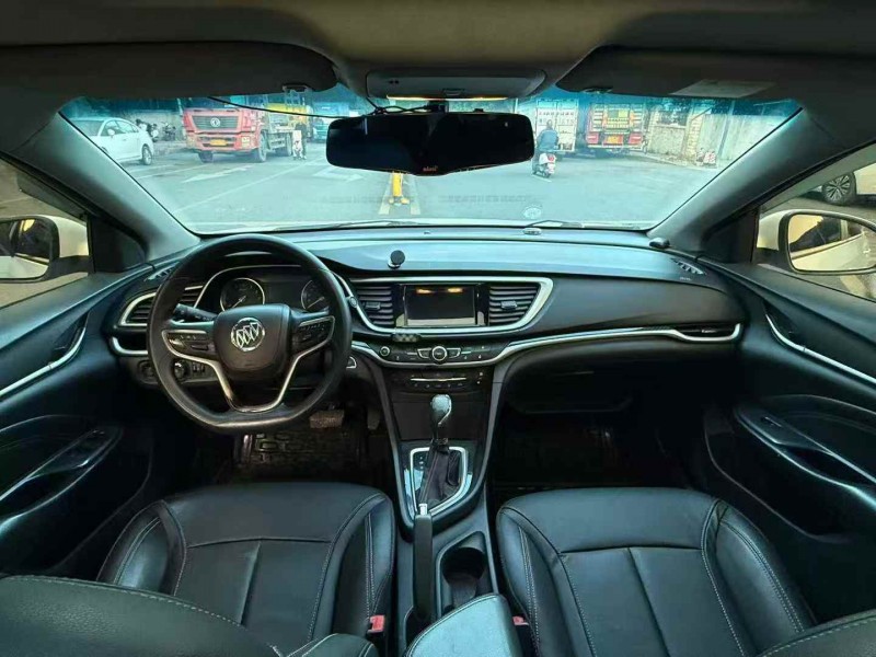 广州16年别克英朗5