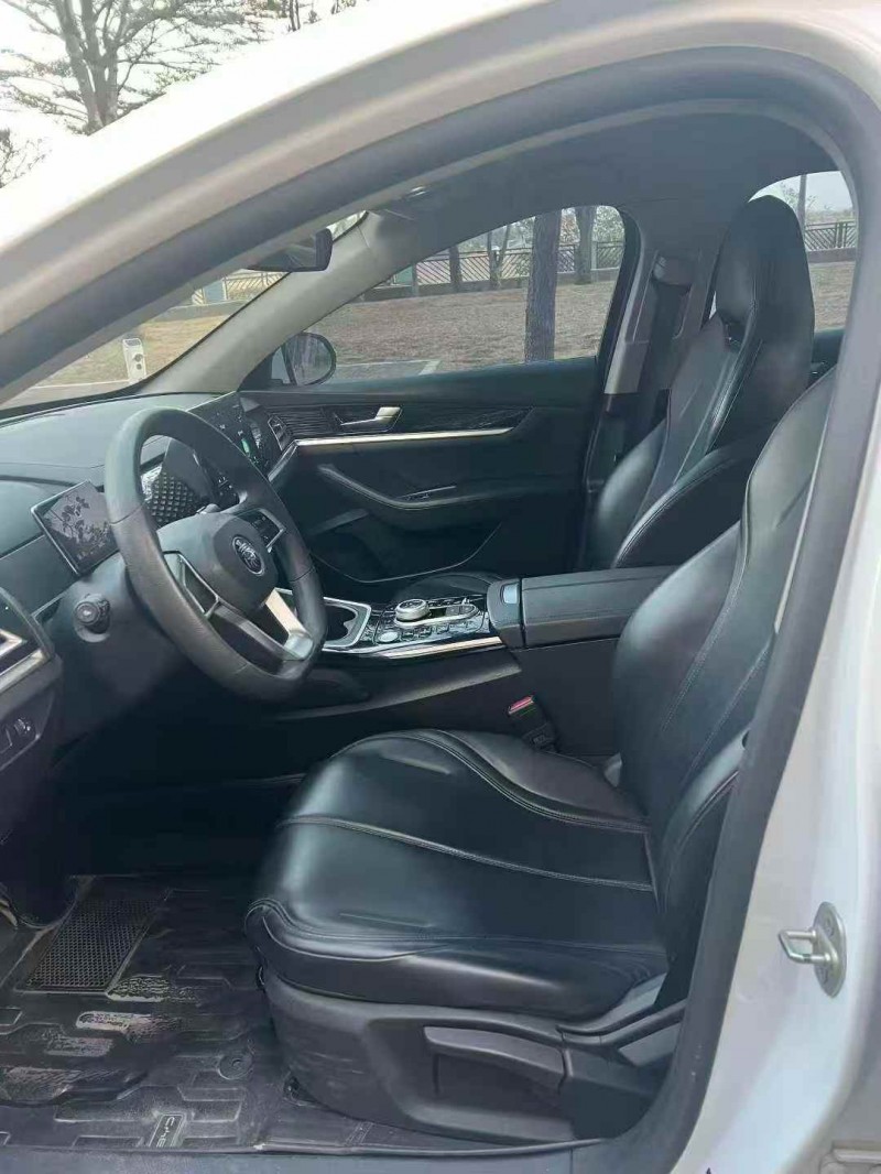 广州22年比亚迪秦5