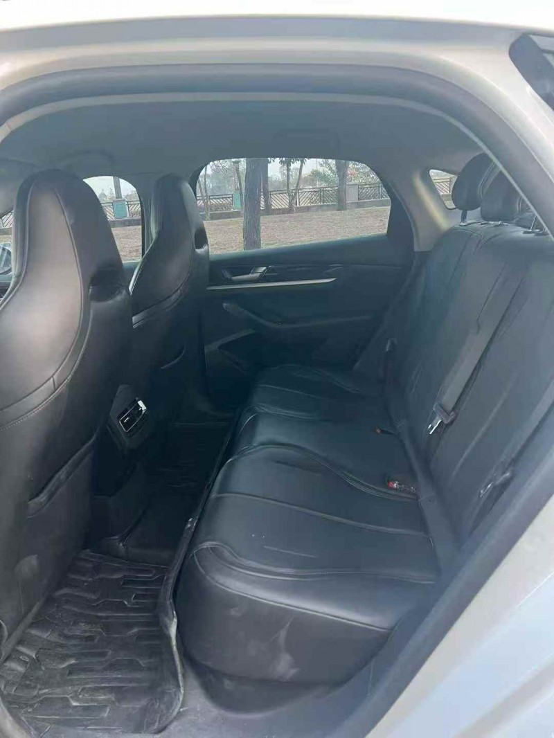 广州22年比亚迪秦7