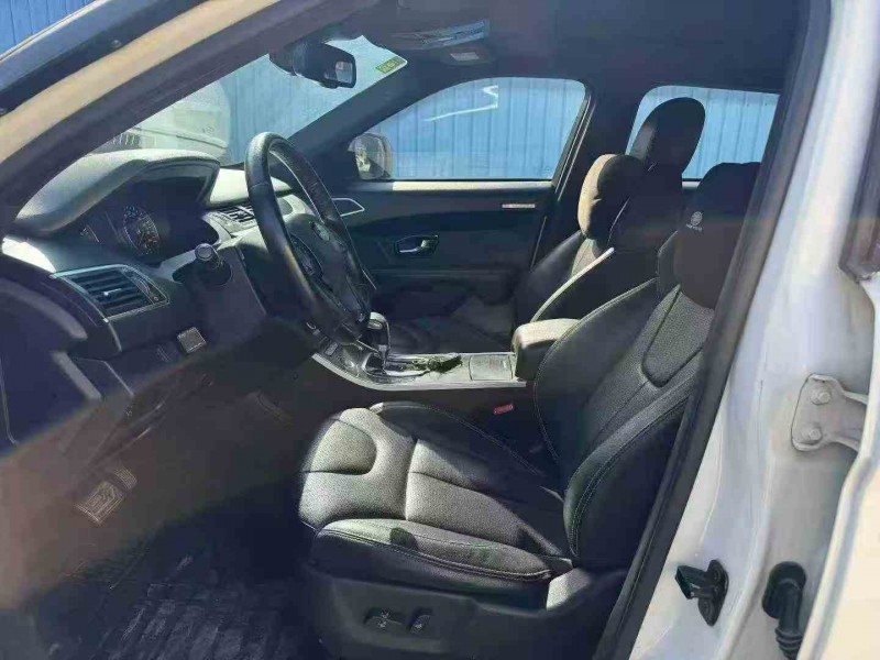 深圳16年陆风X74