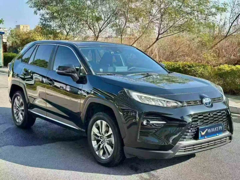 湛江23年丰田威兰达3