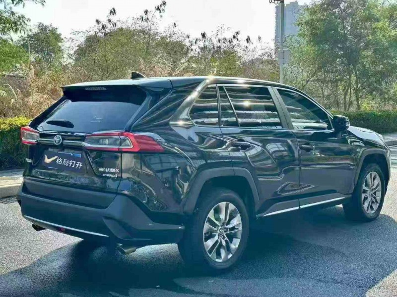 湛江23年丰田威兰达8