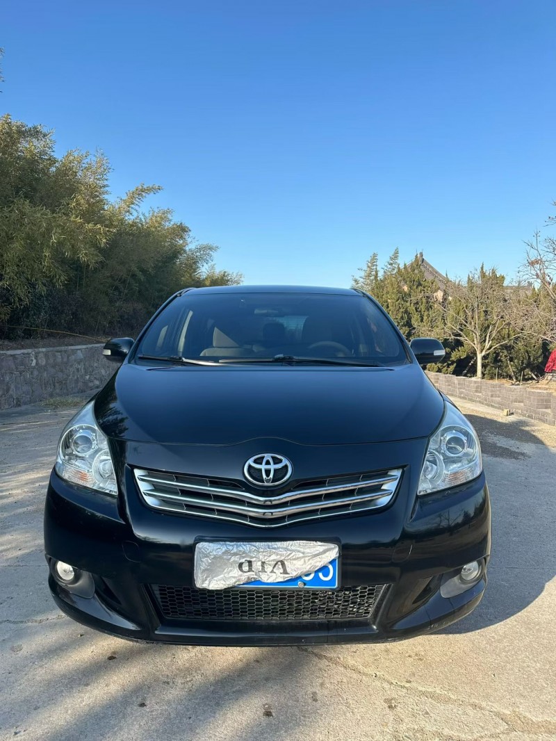 青岛17年丰田逸致1