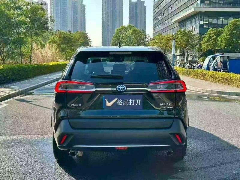 湛江23年丰田威兰达9