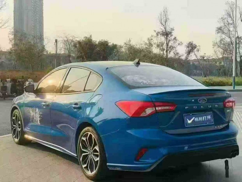 茂名22年福特福克斯8