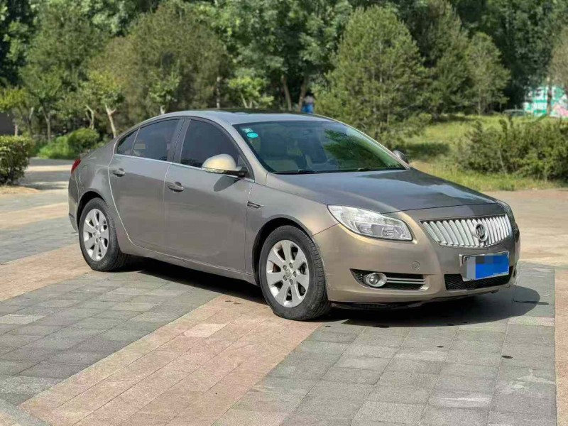 菏泽13年别克君威2