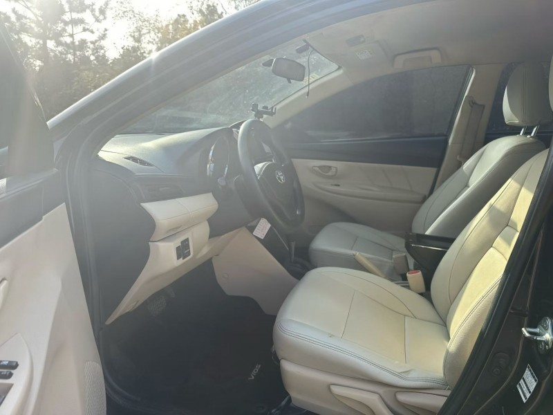 青岛17年丰田威驰4