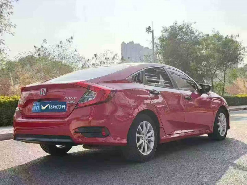 江门18年本田思域7