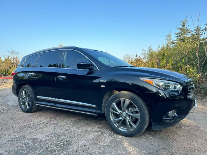 青岛16年英菲尼迪QX603