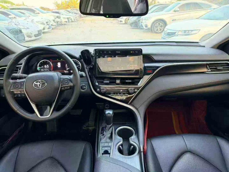 汕头22年丰田凯美瑞4