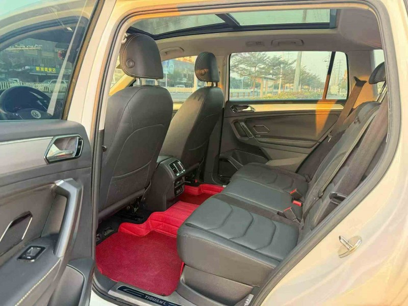 珠海18年大众途观4