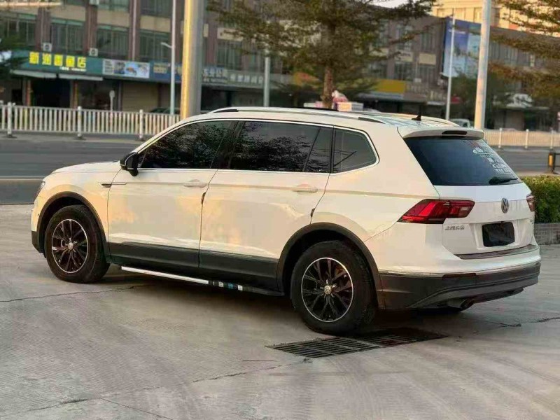 珠海18年大众途观7