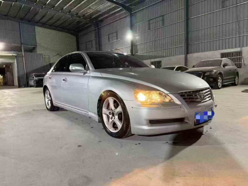 汕头10年丰田锐志3