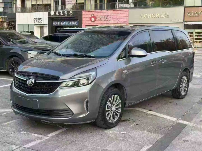 衢州22年别克GL82