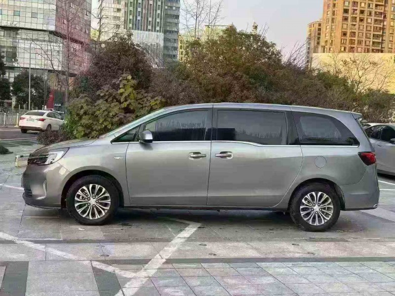 衢州22年别克GL83