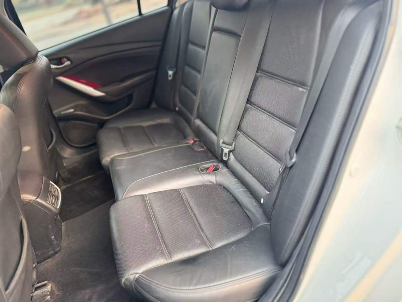 金华18年马自达阿特兹7