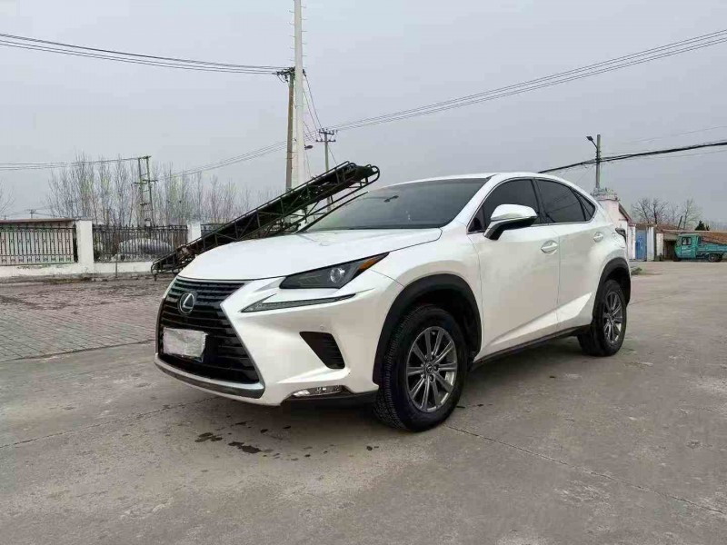 徐州18年雷克萨斯NX2