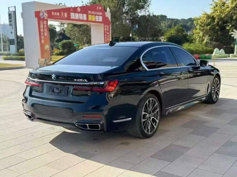 广州18年宝马7系5