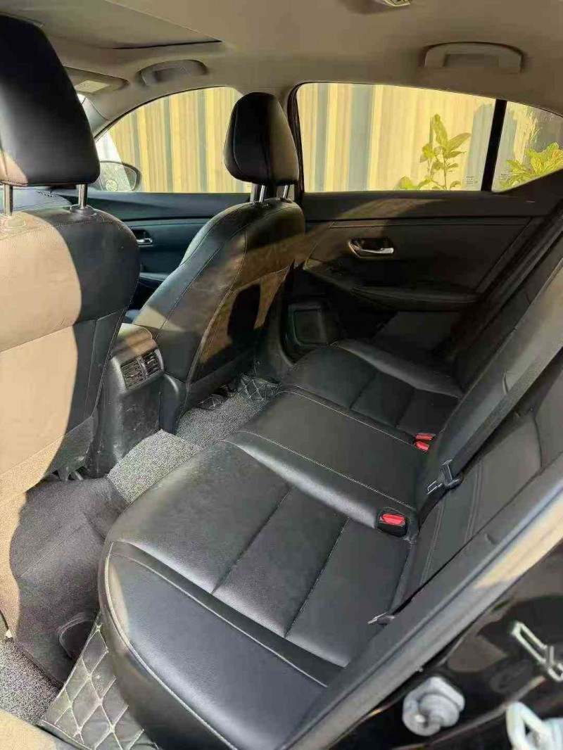 珠海21年日产轩逸5